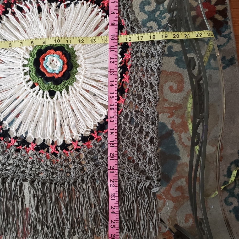 Impressions vintage look crochet boho hippie vest - Picture 7 of 7